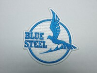 Ark Performance「蒼き鋼のアルペジオ」の「BLUE STEELワッペン」。ステッカー2枚、ワッペン1枚のセットで2000円。