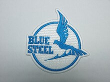 Ark Performance「蒼き鋼のアルペジオ」の「BLUE STEELワッペン」。ステッカー2枚、ワッペン1枚のセットで2000円。