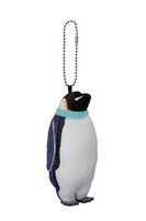 E賞「ぬいぐるみマスコット」ペンギンさん (c)ヒガアロハ・小学館／しろくまカフェ製作委員会 2012