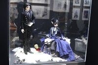 原画展のために制作されたセバスチャンとシエルのオリジナルドール。