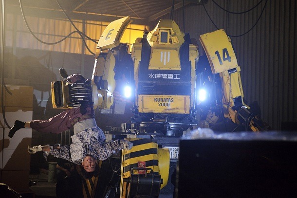 「THE NEXT GENERATION パトレイバー／第1章」の場面写真。 (c)2014「THE NEXT GENERATION -PATLABOR-」製作委員会