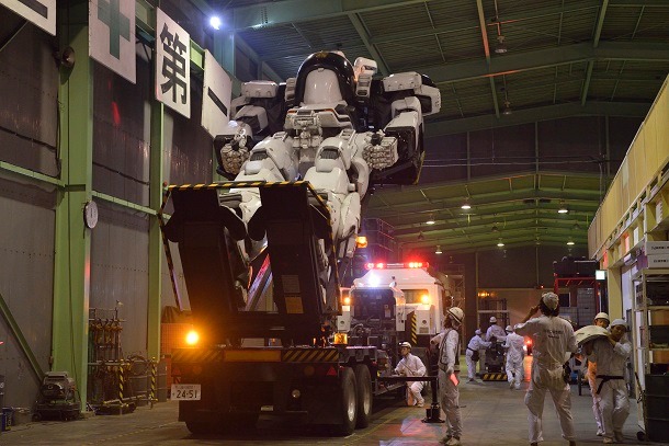 「THE NEXT GENERATION パトレイバー／第1章」の場面写真。 (c)2014「THE NEXT GENERATION -PATLABOR-」製作委員会