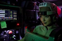 「THE NEXT GENERATION パトレイバー／第1章」の場面写真。 (c)2014「THE NEXT GENERATION -PATLABOR-」製作委員会