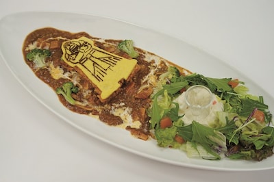 カフェで提供される「大魔境プレート ヘビー・スモーカーズ・フォレスト仕立て」。1500円。