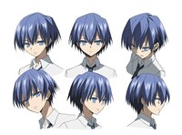 諏訪彩花演じる東兎角（あずまとかく）。出席番号1番。私立17学園からカイバに命じられ転校。ずば抜けた暗殺能力をもち、“東のアズマ”と称される一族のエリート暗殺者。晴のあたたかさに触れ、彼女を守ろうと決意する。カレーが好き。(c)高河ゆん・南方純/KADOKAWA巻/「悪魔のリドル」製作委員会