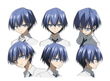 諏訪彩花演じる東兎角（あずまとかく）。出席番号1番。私立17学園からカイバに命じられ転校。ずば抜けた暗殺能力をもち、“東のアズマ”と称される一族のエリート暗殺者。晴のあたたかさに触れ、彼女を守ろうと決意する。カレーが好き。(c)高河ゆん・南方純/KADOKAWA巻/「悪魔のリドル」製作委員会