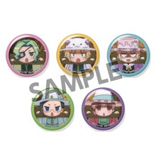 特典の「32mm缶バッジ5個セット首枷柄」。 (c)水薙竜・講談社／ウィッチクラフトワークス製作委員会