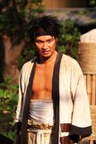 映画 るろうに剣心 薫の髪型や着物は前作より大人っぽく コミックナタリー