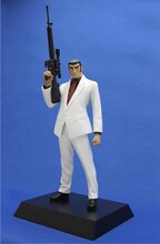 「ゴルゴ13」フィギュア。「キュービックシアター」とセットで1万290円。(c)さいとう・たかを/リイド社