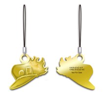 Eコース「オリジナルストラップ」(c)荒木飛呂彦/集英社・ジョジョの奇妙な冒険製作委員会 (c)荒木飛呂彦&LUCKY LAND COMMUNICATIONS/集英社・ジョジョの奇妙な冒険SC製作委員会