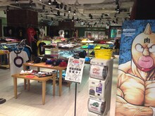 「池袋キン肉マン マッスルミュージアム」店内の様子。(c)ゆでたまご (c)YUDETAMAGO