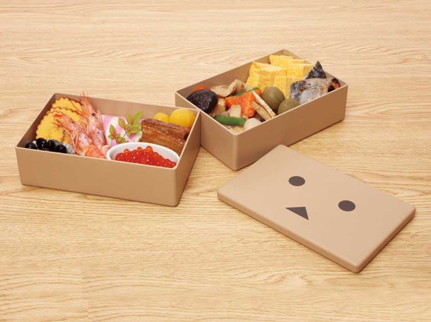 5月3週より登場予定の重箱。(c)KIYOHIKO AZUMA/YOTUBA SUTAZIO