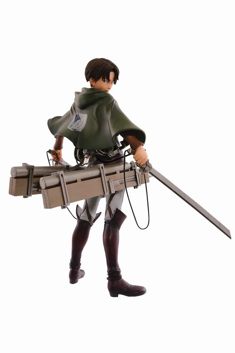 リヴァイの立体機動ver フィギュア当たる進撃の一番くじ コミックナタリー