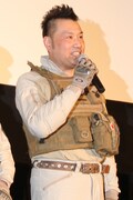 山崎弘道役の田尻茂一。