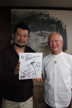 ケンドーコバヤシ（左）とちばてつや。