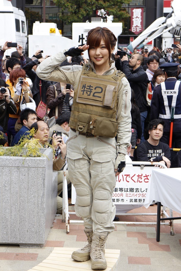 真野恵里菜