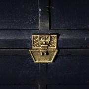 「TVアニメ ジョジョの奇妙な冒険 スターダストクルセイダース DIO棺桶型アクセサリーボックス」(c)荒木飛呂彦&LUCKY LAND COMMUNICATIONS/集英社・ジョジョの奇妙な冒険SC製作委員会