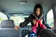 映画「女の穴」より。 (c)ふみふみこ／徳間書店・2014映画「女の穴」製作委員会