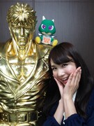 MCの美咲アヤカ。