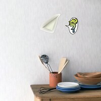 「ケロロ カベデコール」の「壁のめくれ」使用例。(c)2014 Mine Yoshizaki/KADOKAWA, SUNRISE