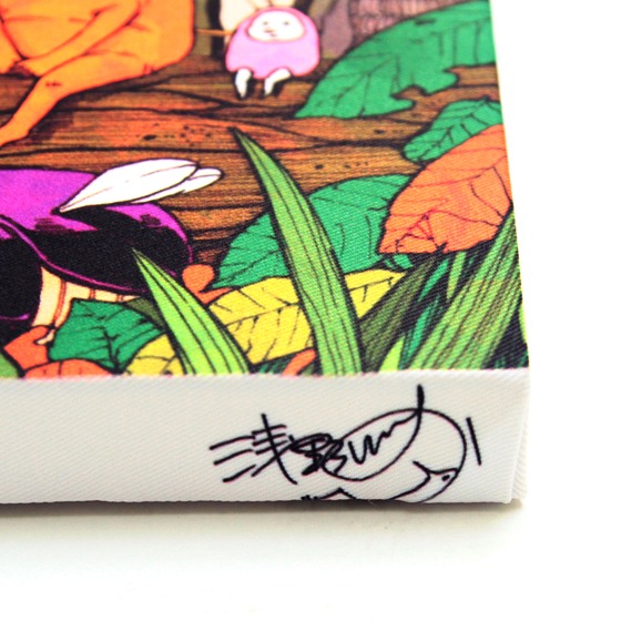 テキスタイルパネルにサインが入った様子。