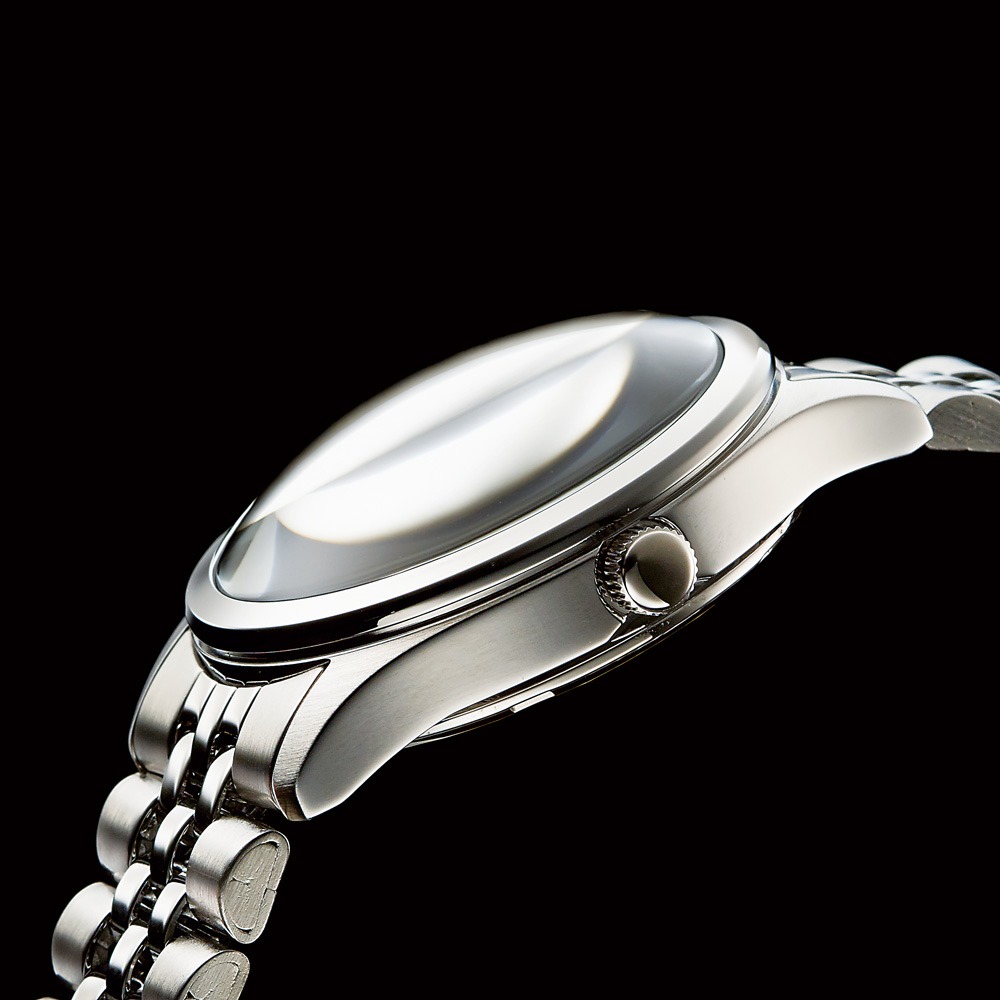 「トラファルガー・ロー TIME SHAMBLES オフィシャルライセンスウォッチ」(c)尾田栄一郎／集英社・フジテレビ・東映アニメーション