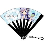 「『ご注文はうさぎですか？』ミニ扇子ストラップ」チノ柄。(c)Koi・芳文社/ご注文は製作委員会ですか?