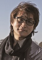 板垣恵介（Photo by Karl Asobu Ring）