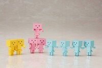 「ダンボーnano "FLAVORS"」（c）KIYOHIKO AZUMA/YOTUBA SUTAZIO