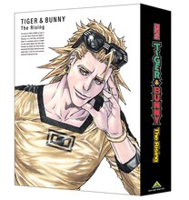 「劇場版 TIGER & BUNNY -The Rising-」桂正和描き下ろし特製ボックス（裏面）。(c)SUNRISE/T&B MOVIE PARTNERS