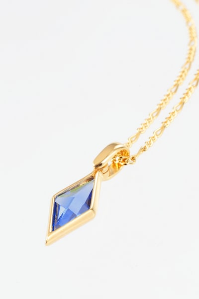 「ブルーウォーター ネックレス」(c)NHK・総合ビジョン