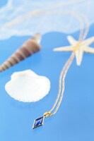 「ブルーウォーター ネックレス」(c)NHK・総合ビジョン