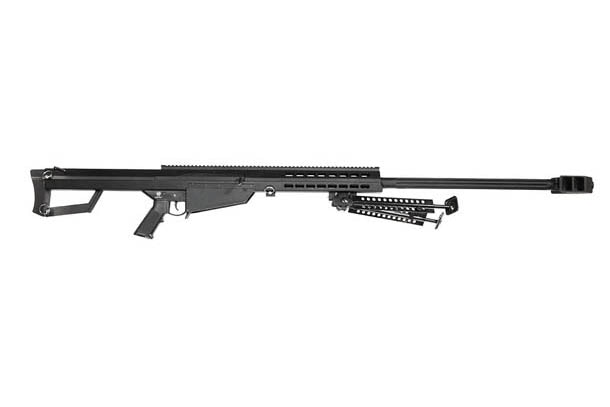 ロベルタが使用していたライフルのM82。片手撃ちできるか試してみよう。 (c)広江礼威／サンデーGX