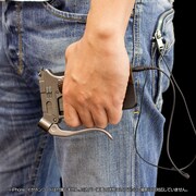 「進撃の巨人 超硬質ブレード型カバー 調査兵団ver.」(c)諫山創・講談社／「進撃の巨人」製作委員会