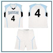 「黒子のバスケ ユニフォーム風ルームウェア」（赤司征十郎）(c)藤巻忠俊／集英社・黒子のバスケ製作委員会