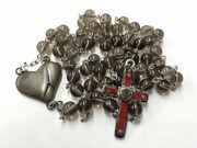 ZONE-00 志萬安吾 ロザリオ（c）2014 九条キヨ 発行：株式会社KADOKAWA 角川書店