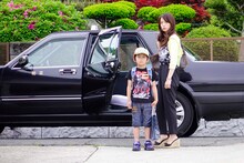 映画「娚の一生」より、岩佐真悠子（富岡春美役）。 (c)2015 西炯子・小学館／「娚の一生」製作委員会