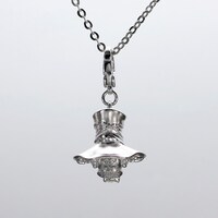 「羊」チャーム (c)御巫桃也/一迅社・カーニヴァル製作委員会