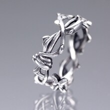 「ドルンキステ リング」 (c)御巫桃也/一迅社・カーニヴァル製作委員会