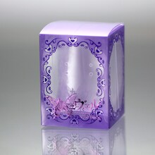 「兎」チャームに付く特典オリジナルジュエリーBOX。 (c)御巫桃也/一迅社・カーニヴァル製作委員会