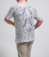 Tシャツを着用したところ。