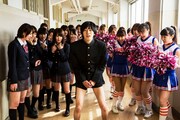 映画の場面写真。　(c)2014 岡田和人（ヤングチャンピオン）／『いっツー』製作委員会