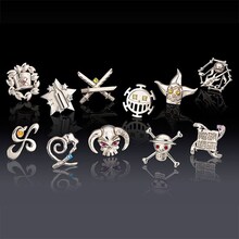 「マジェスティック シルバー 天然石入り高級シルバージュエリーコレクション」(c)尾田栄一郎／集英社・フジテレビ・東映アニメーション