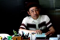 「牙狼〈GARO〉-魔戒ノ花-」11話の場面写真。(c)2014 雨宮慶太/東北新社