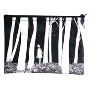 7月発売の「宮崎夏次系マチ付スクエアポーチ（夢から覚めた柄）」。