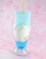 「西谷のソーダアイスパフェ」(c)古舘春一／集英社・「ハイキュー!!」製作委員会・MBS