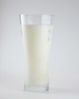 「坂ノ下商店のぐんぐんヨーグルト」(c)古舘春一／集英社・「ハイキュー!!」製作委員会・MBS