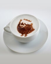 「ヒナガラスのラテアート」(c)古舘春一／集英社・「ハイキュー!!」製作委員会・MBS