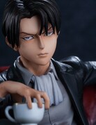 「mensHdge technical statue No.3 進撃の巨人 リヴァイ」 (c)諫山創・講談社／「進撃の巨人」製作委員会