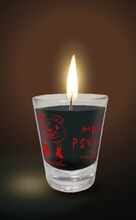 田島昭宇の描き下ろしイラストがあしらわれた「多重人格探偵サイコ」の特製グラスキャンドル。